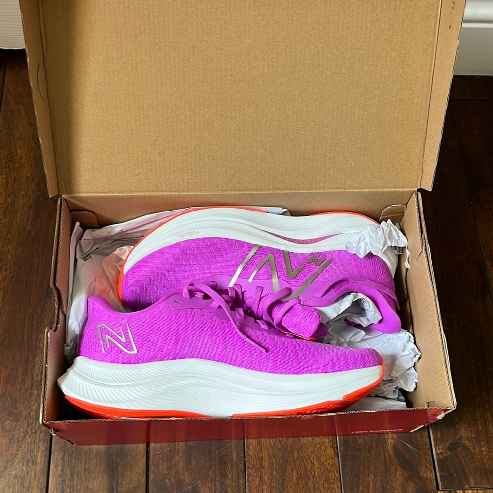 New balance women’s shoes